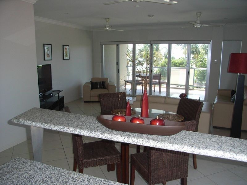 4/120 The Strand ***, North Ward QLD 4810