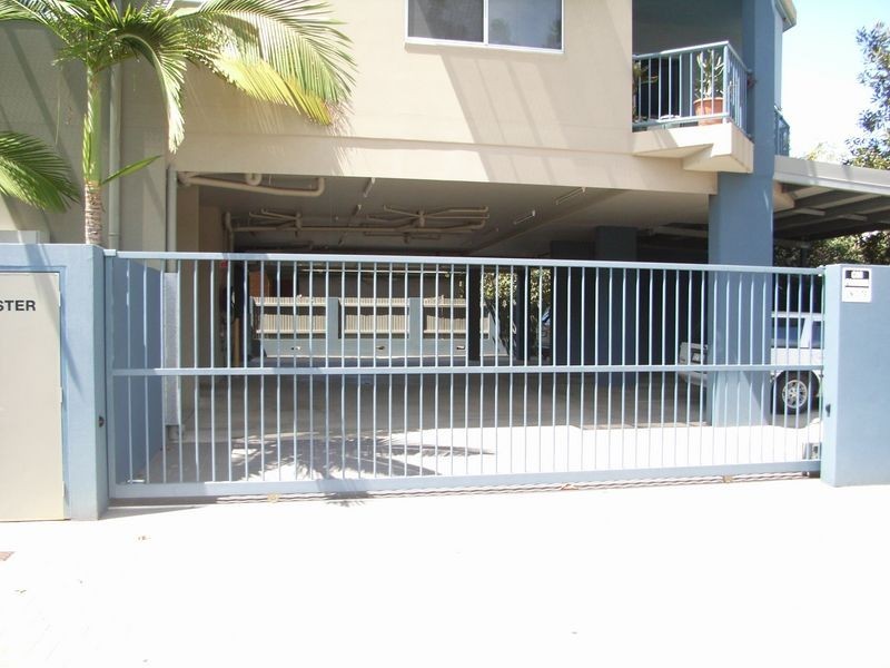 4/120 The Strand ***, North Ward QLD 4810