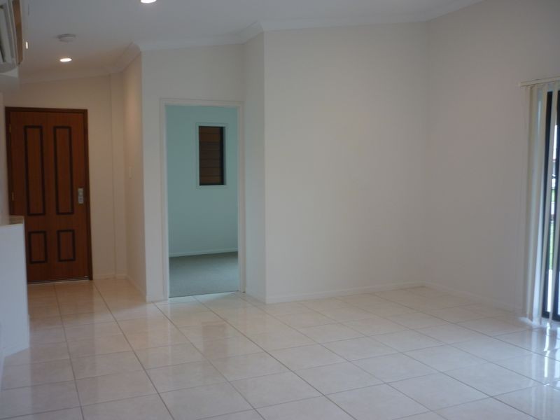 2B Merlot Mews, Condon QLD 4815