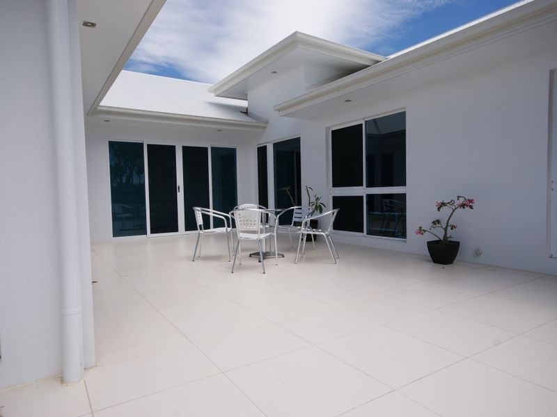 17 Blackview Avenue ***, Black River QLD 4818