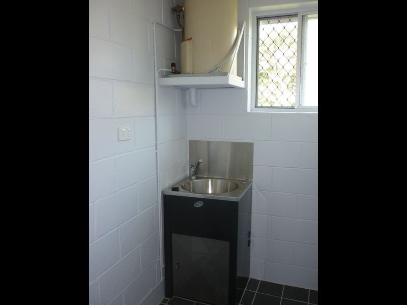 8/16 Ralston Street, West End QLD 4810