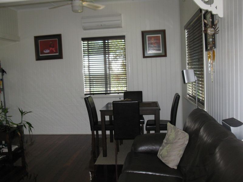 15 Hugh Street ***, West End QLD 4810
