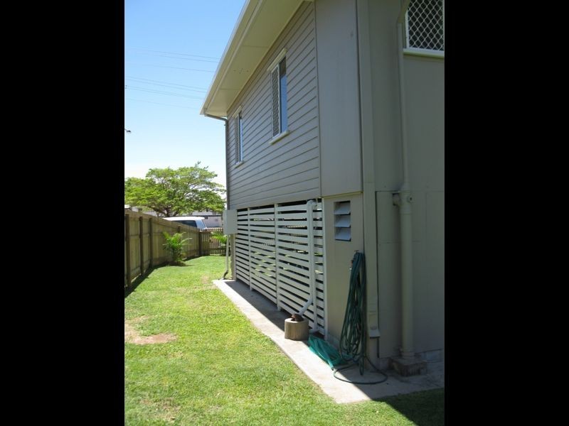 15 Hugh Street ***, West End QLD 4810