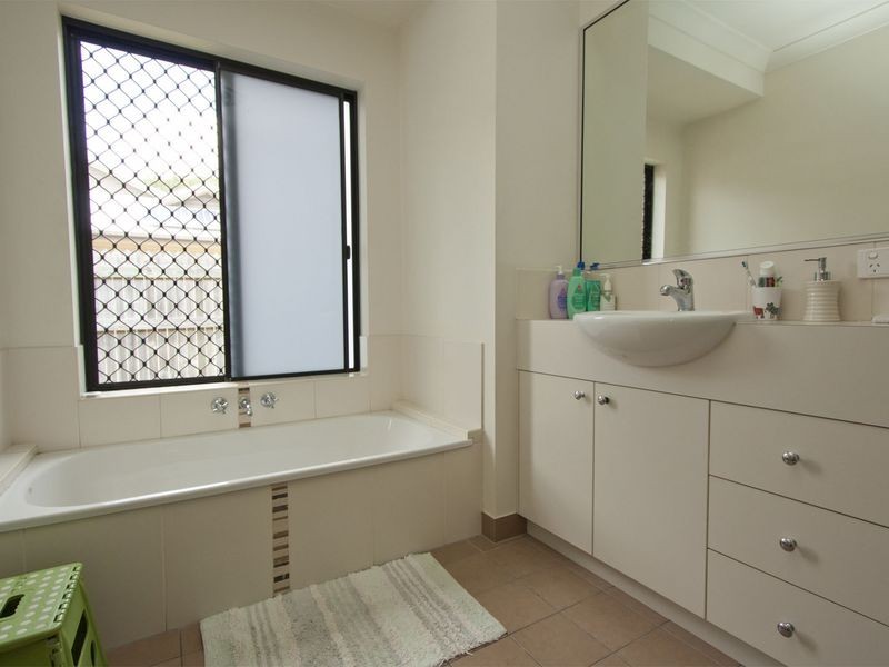 Mount Louisa QLD 4814