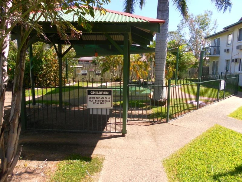 8/36 Henry Street, West End QLD 4810