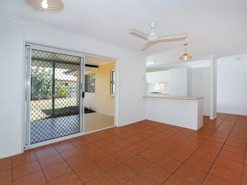 15 Flame Court, Kirwan QLD 4817