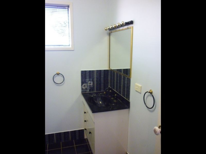 31 Redwood Avenue, Kirwan QLD 4817