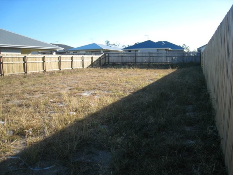 22 Blaise Court, Mount Louisa QLD 4814