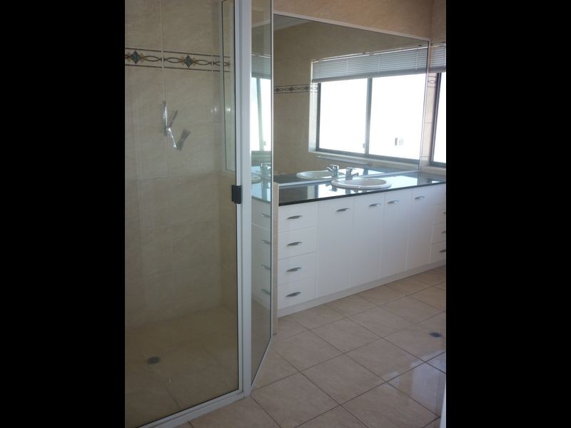 5/103 The Strand ***, Townsville QLD 4810