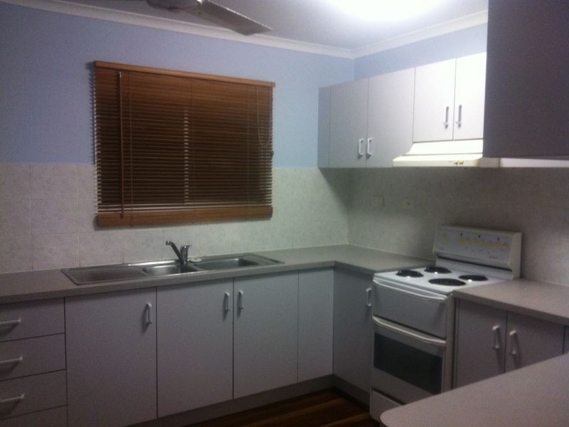 16 Nelia Street, Kirwan QLD 4817