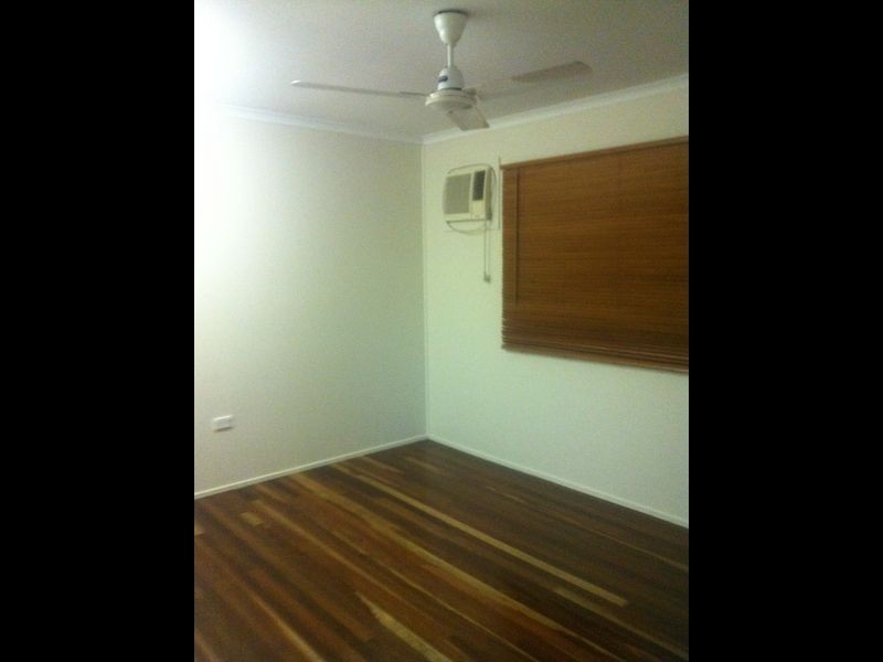 16 Nelia Street, Kirwan QLD 4817