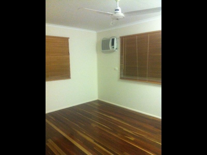 16 Nelia Street, Kirwan QLD 4817