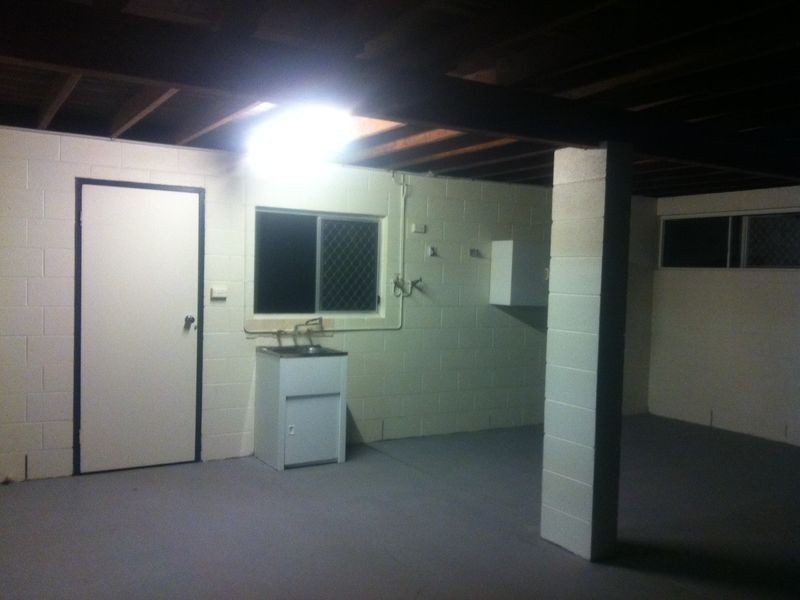 16 Nelia Street, Kirwan QLD 4817