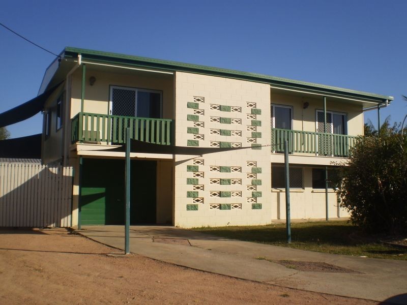 20 Ives Street ***, Kirwan QLD 4817