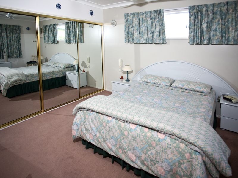 2/3 Quinn Street, Rosslea QLD 4812