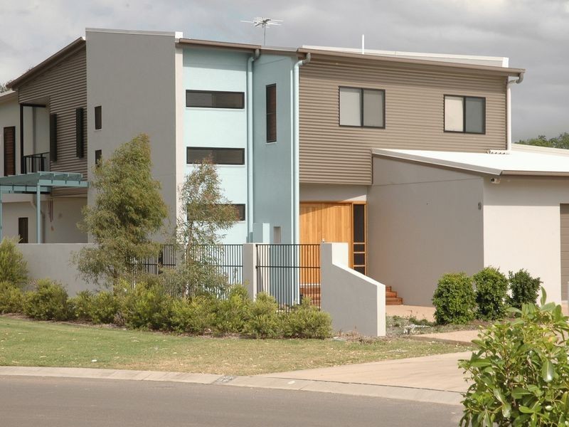 9 Springbrook Parade ***, Idalia QLD 4811