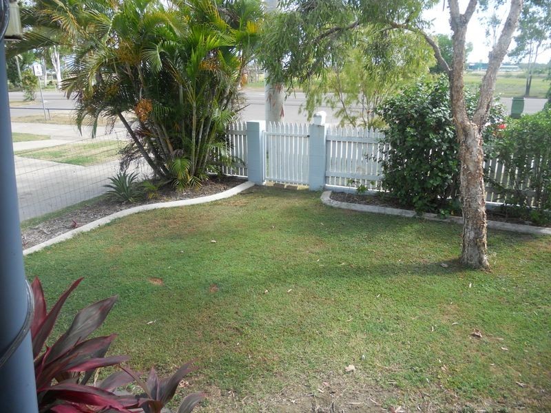 2/185 Stuart Drive, Wulguru QLD 4811