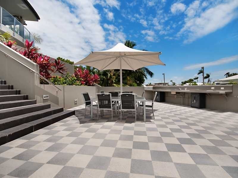 18/98 Mitchell Street, North Ward QLD 4810