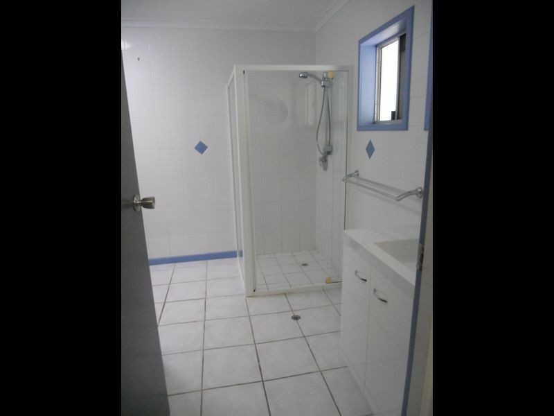 1/8 Tully Street, South Townsville QLD 4810