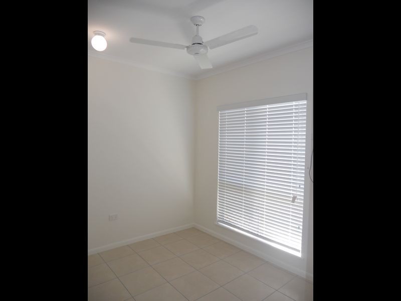 12 Rodeo Drive, Mount Louisa QLD 4814