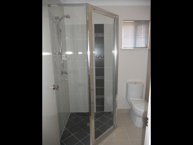 7 Malibu Parade, Mount Louisa QLD 4814