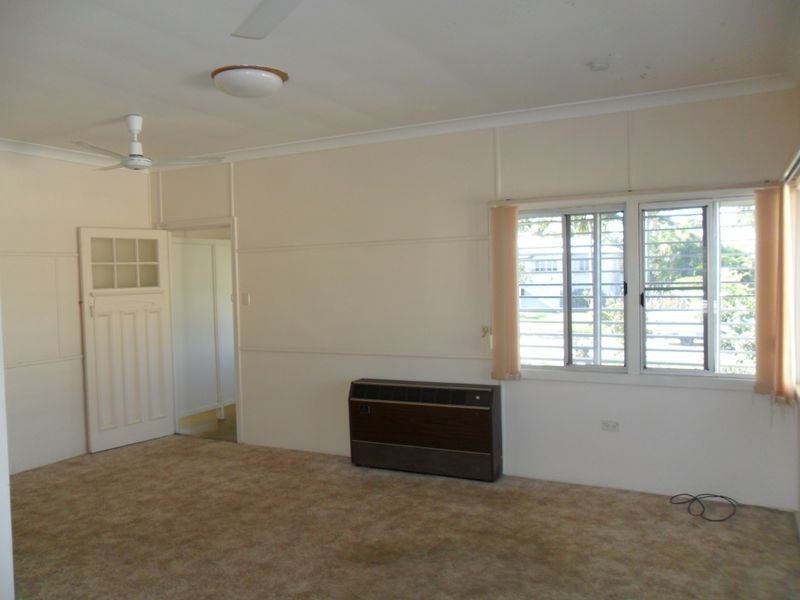 150 Eyre Street, North Ward QLD 4810