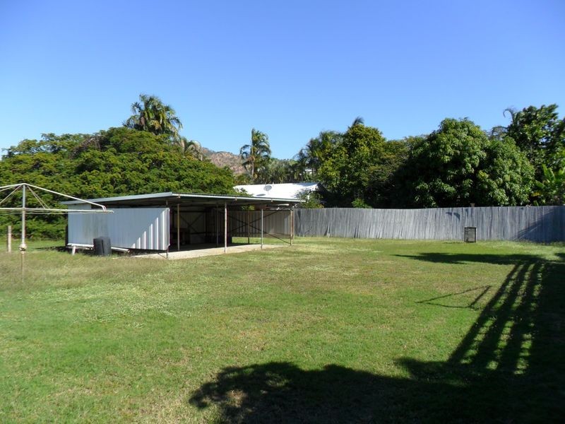 150 Eyre Street, North Ward QLD 4810