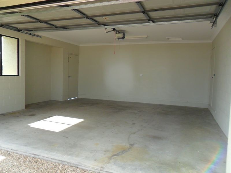 6 Dungurra Street, Bushland Beach QLD 4818