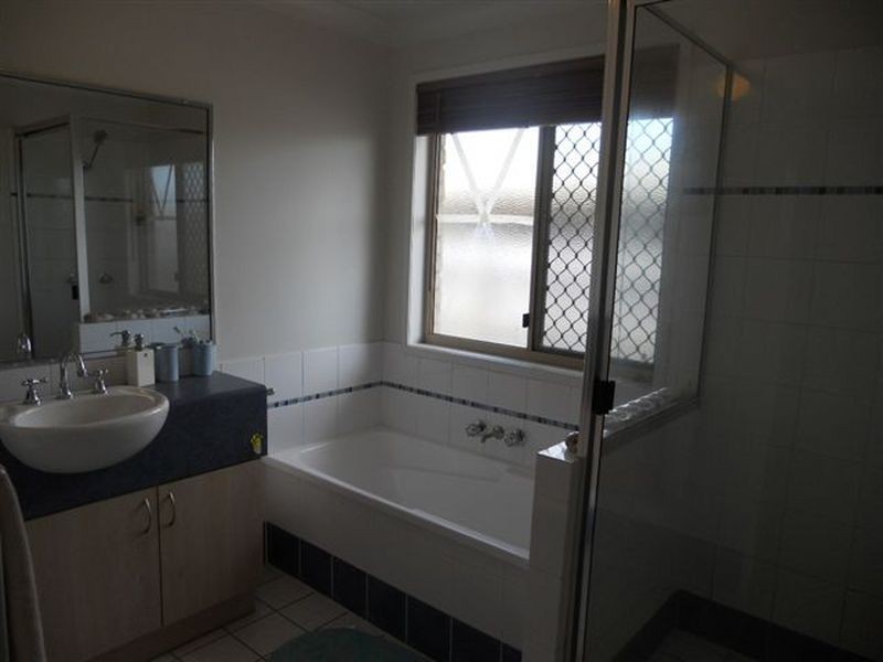 63 Wallace Circuit, Kirwan QLD 4817