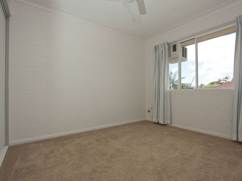 1/139 Eyre Street, North Ward QLD 4810