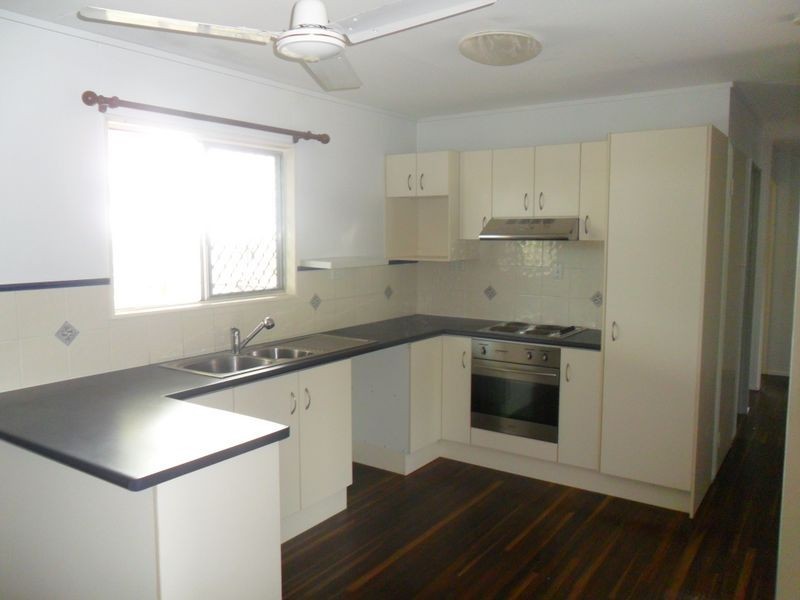 31 Payne Street***, Mount Louisa QLD 4814