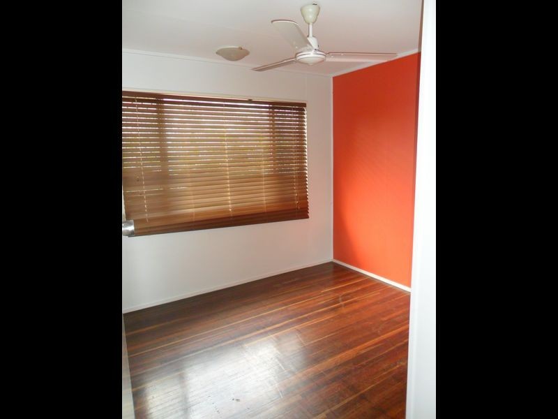 31 Payne Street***, Mount Louisa QLD 4814