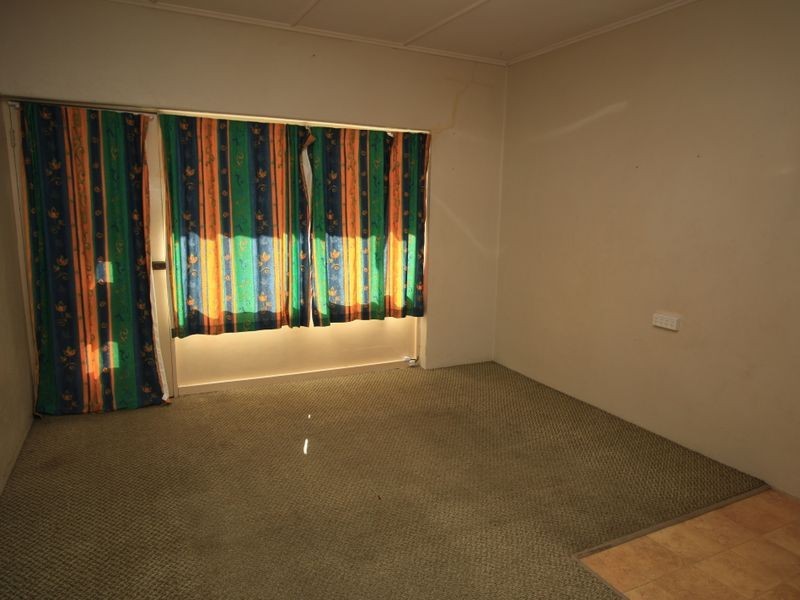 Pimlico QLD 4812