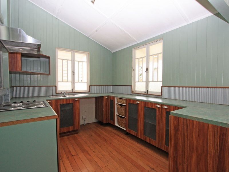 Railway Estate QLD 4810