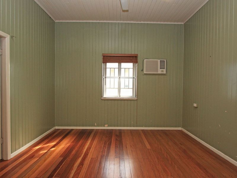 Railway Estate QLD 4810