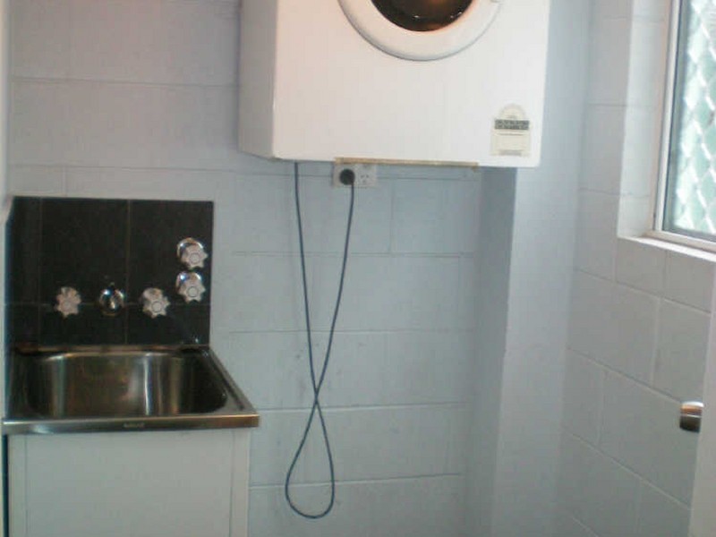 4/67 Rose Street, North Ward QLD 4810