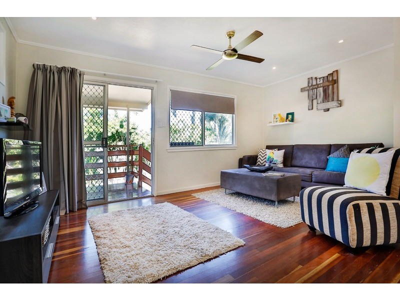 9 Granados Street, Kirwan QLD 4817