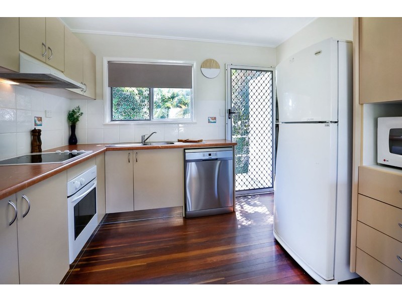 9 Granados Street, Kirwan QLD 4817