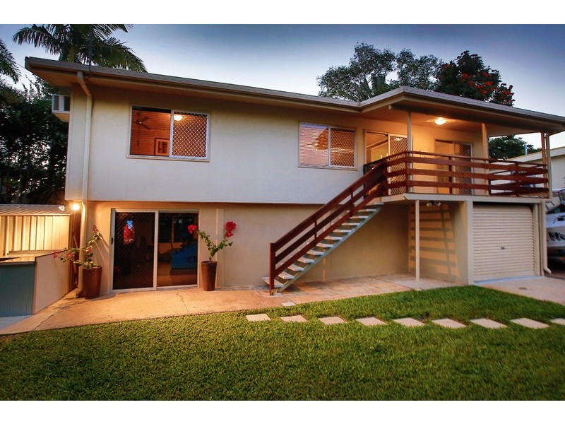 9 Granados Street, Kirwan QLD 4817