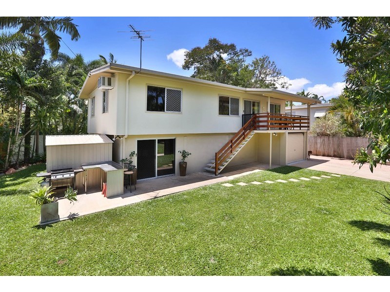 9 Granados Street, Kirwan QLD 4817