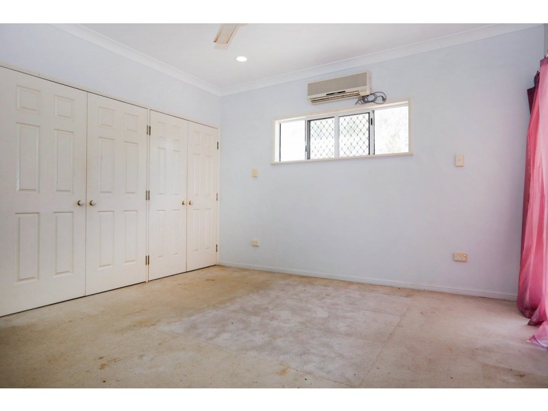 13 Mostyn Crescent, Bushland Beach QLD 4818