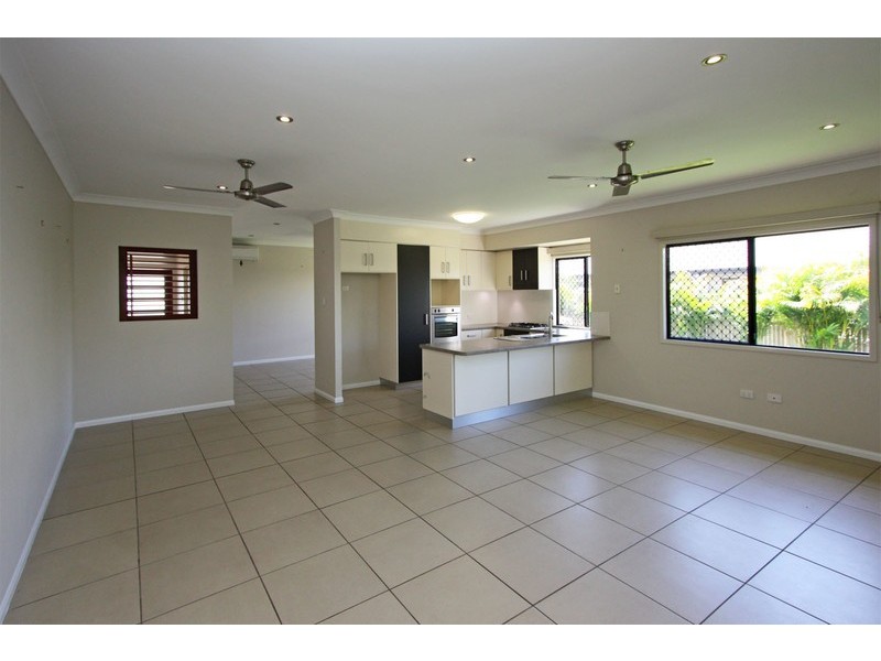 Mount Low QLD 4818