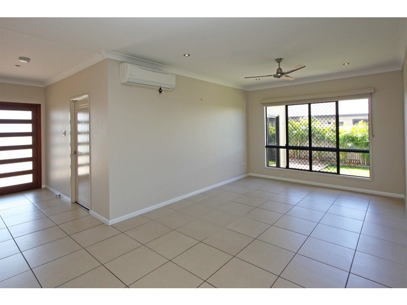 Mount Low QLD 4818