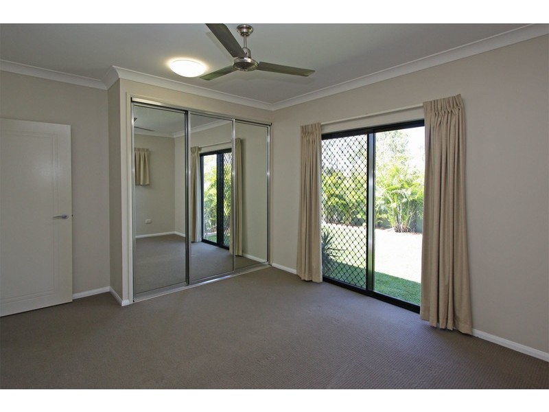 Mount Low QLD 4818