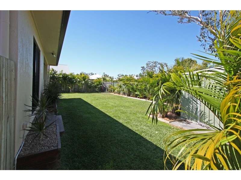 Mount Low QLD 4818