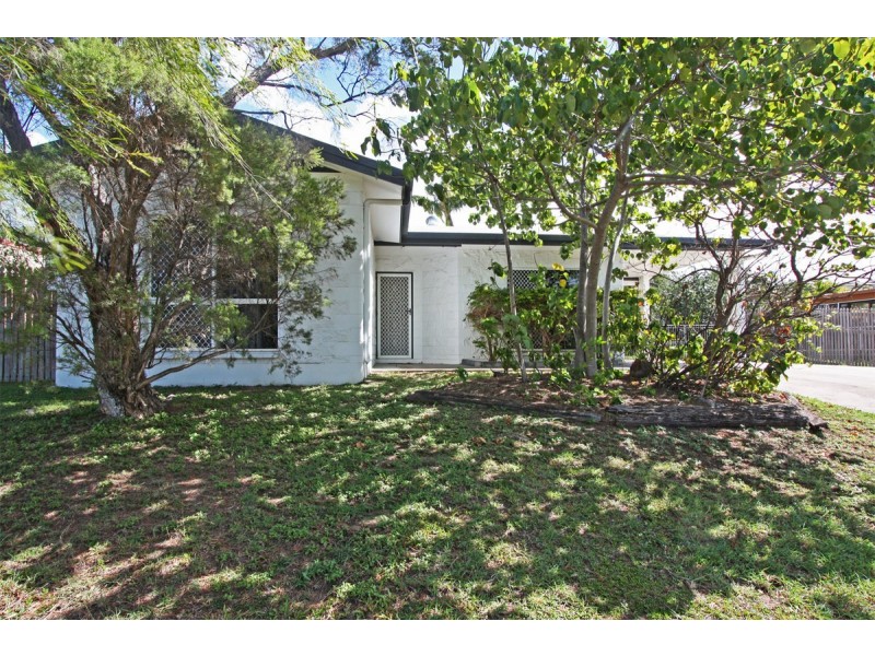 3 Cascade Court, Mount Louisa QLD 4814