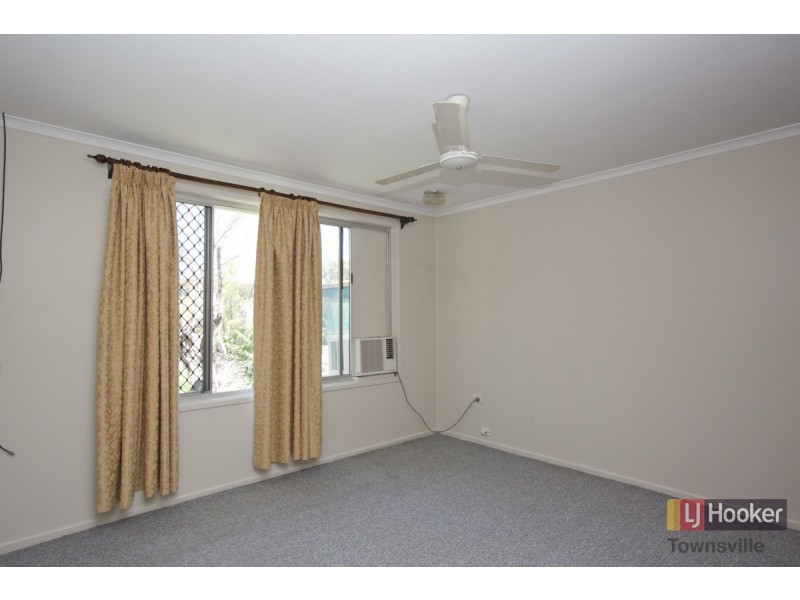 35 Birrahlee Crescent, Kirwan QLD 4817