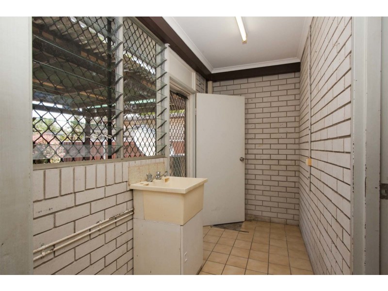 35 Birrahlee Crescent, Kirwan QLD 4817