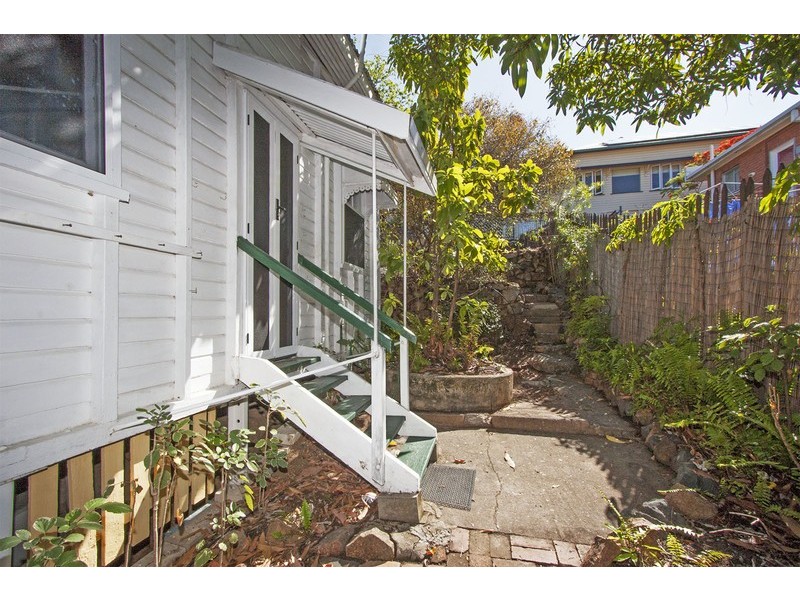 2/204 Denham Street, North Ward QLD 4810