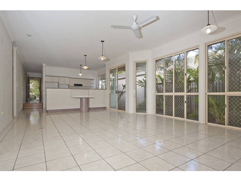 5 Cottonwood Court, Kirwan QLD 4817